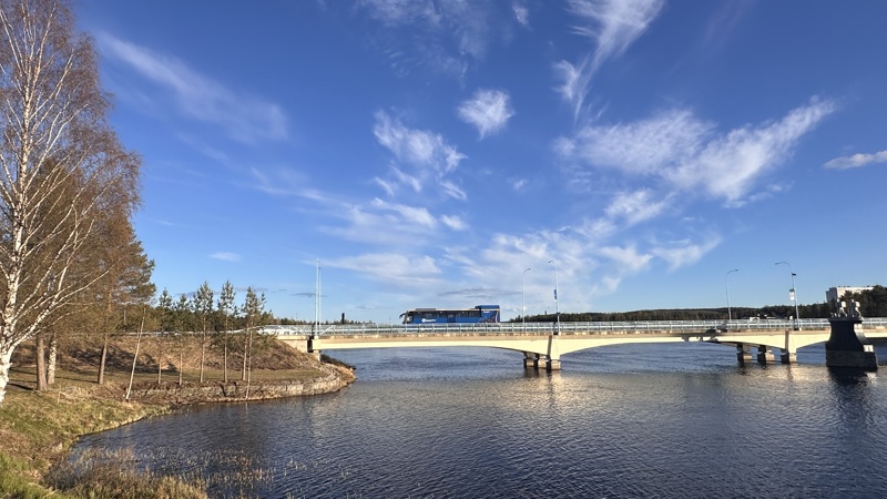 buss på bro i Lycksele